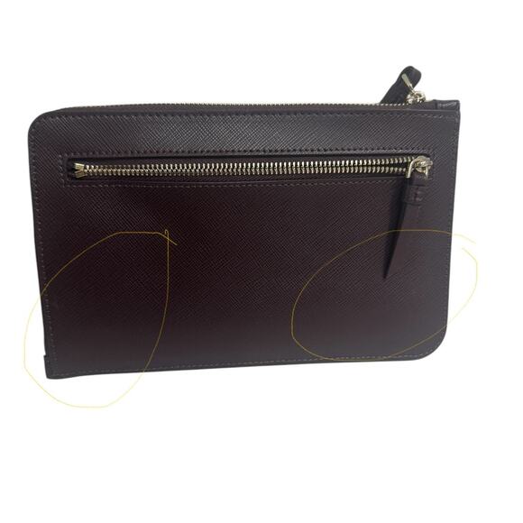 Kate spade Wrislet Chocolate color damage - Picture 3 of 8